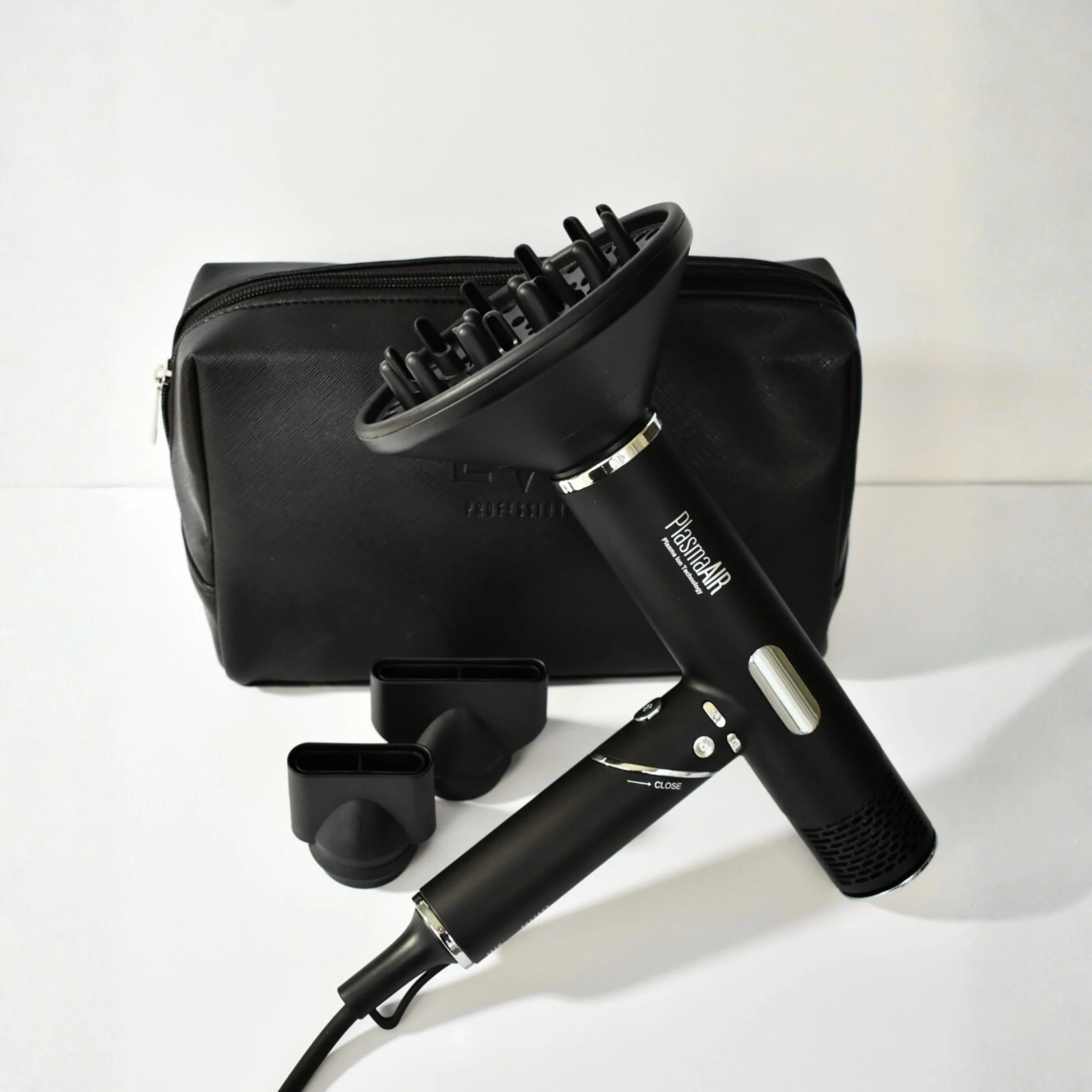 Evy PlasmaAir Dual Voltage Dryer with Carry Bag, 2 Nozzles, and Diffuser